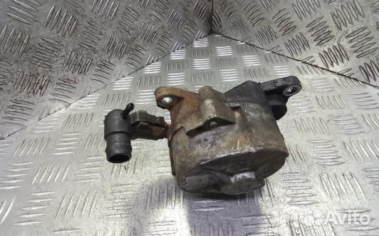 Насос вакуумный opel vivaro (BLV42KX01)