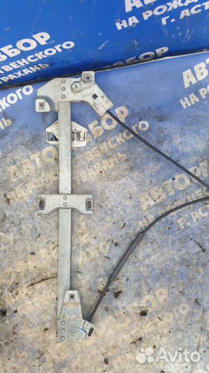 Передний правый стеклоподъемник. Peugeot Partner