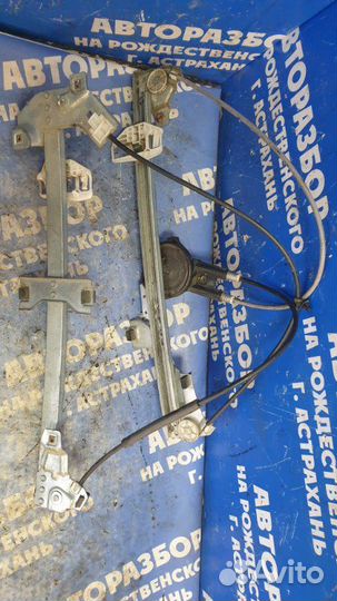 Передний правый стеклоподъемник. Peugeot Partner