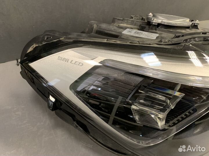 BMW X1 F48 рестайлинг LED фара правая