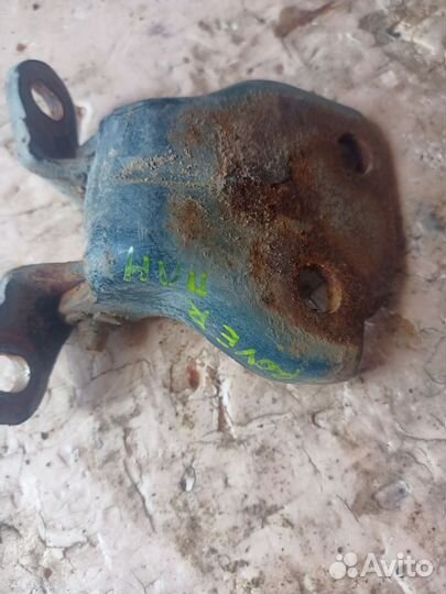 Петли двери передней левой ровер 45 Rover 45