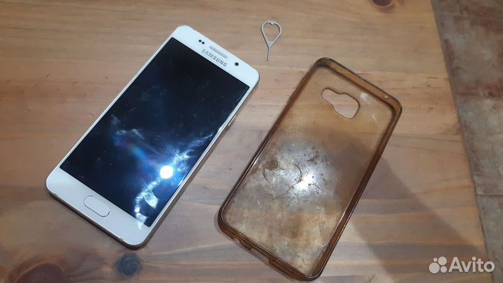 Телефон Samsung galaxy a3 2016