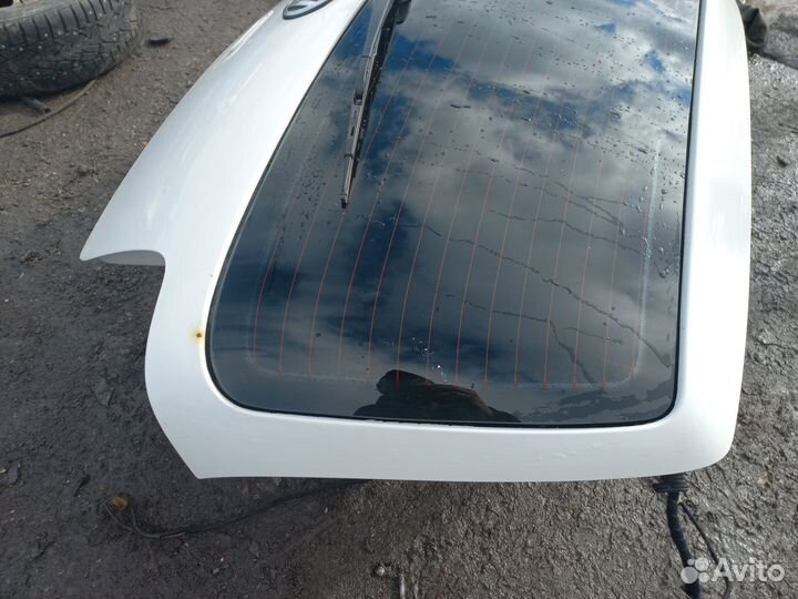 Крышка дверь багажника VW Golf IV Гольф 4 хэтчбек