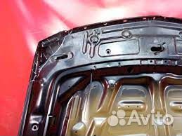 Капот передний