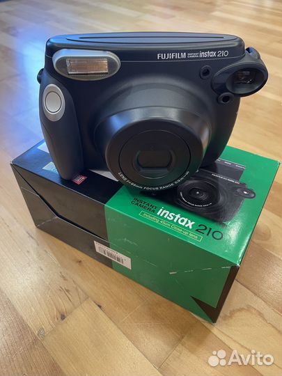 Фотоаппарат fujifilm Instax 210