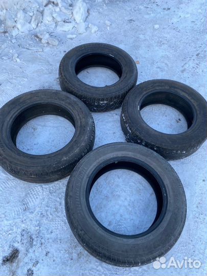 Bridgestone Dueler A/T 697 225/65 R17