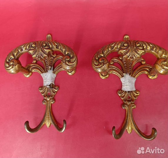 Крючок. Вешалка. Винтаж. Бронза