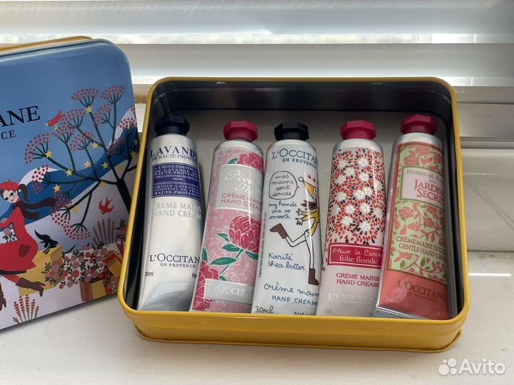 Подарочный набор крем для рук loccitane