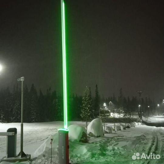 Автоматический шлагбаум