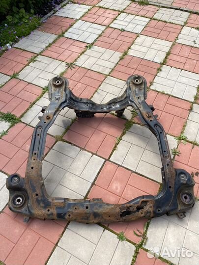 Подрамник hyundai tucson 1 поколение