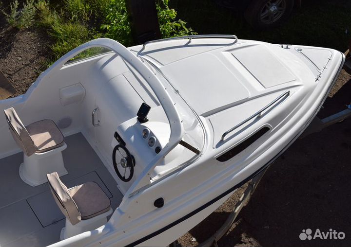 Новый катер с каютой Неман 550 от производителя