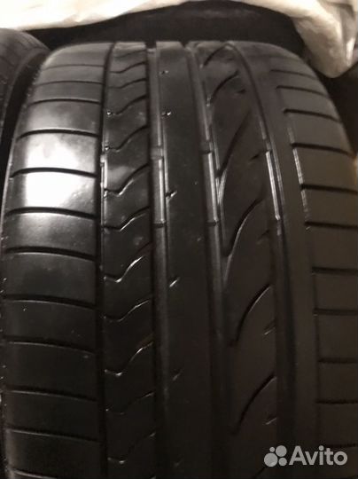 Bridgestone Potenza RE050A 245/40 R18 и 265/35 R18 97Y