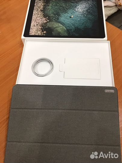 Apple iPad pro 12.9 64 gb 2 поколение