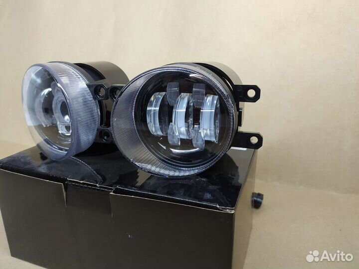 Противотуманные фары toyota LED 70w