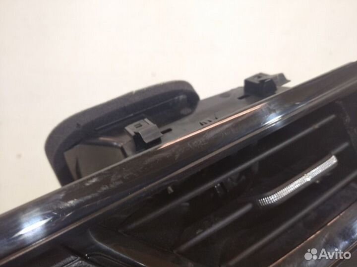 Накладка панели приборов передняя правая Skoda