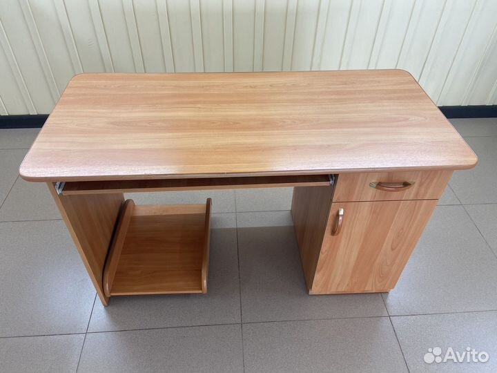 Компьютерный стол бу