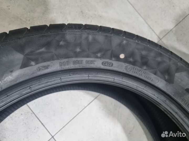 Continental ContiPremiumContact 6 285/45 R22 и 325/40 R22 114Y