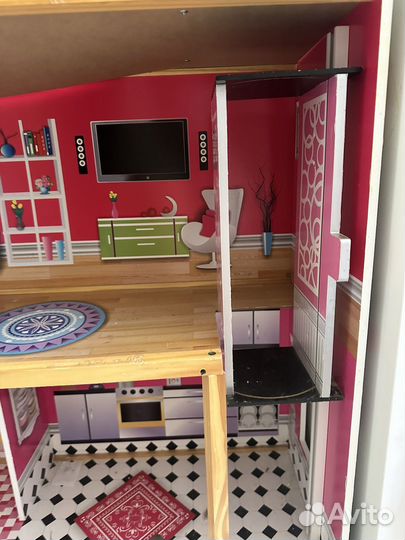 Домик кукольный