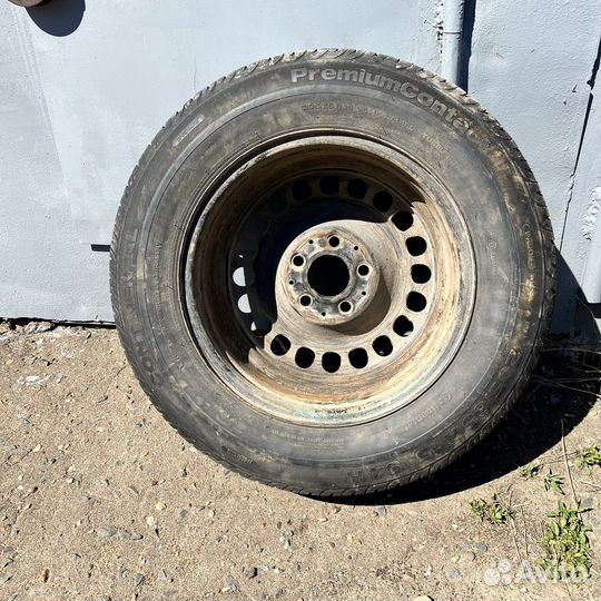 R15 Continental ContiPremiumContact 205/65, PCD 5x112 DIA 66.6