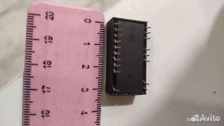 Микросхема DS12887 Часы реального времени