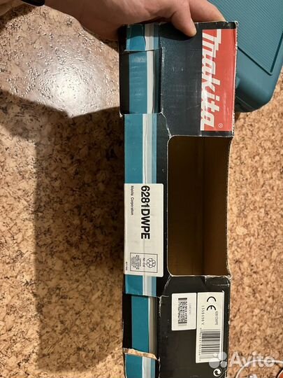 Аккумуляторная дрель Makita 6281dwpe