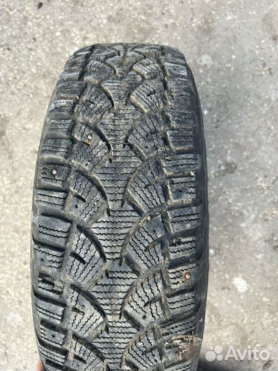 Колесо для машины на зимней резине