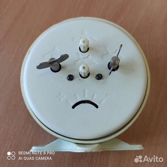 Часы будильник СССР