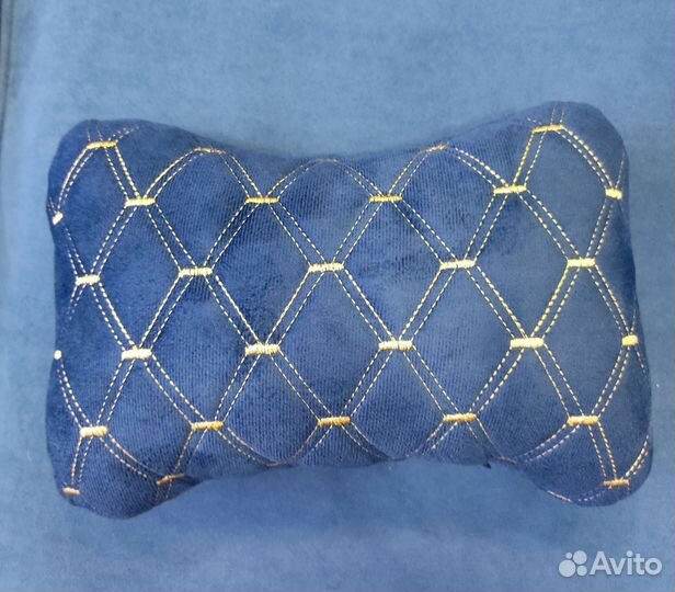 Подушка на подголовник автомобиля