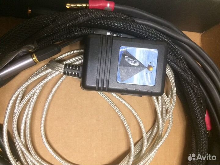 Synergistic Research Element Tungsten акустический