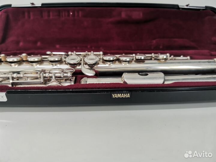 Флейта yamaha 211RS серебрянная