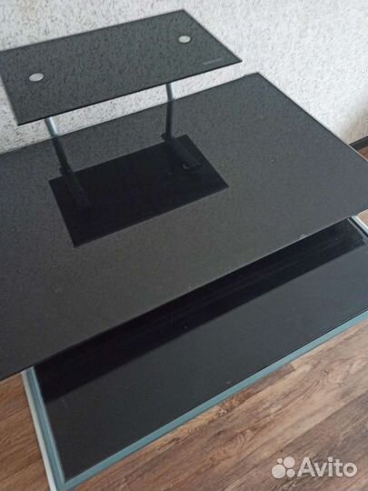 Стол (стекло)