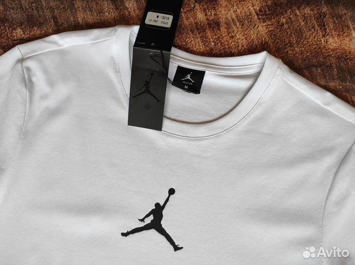 Футболка nike Jordan белая