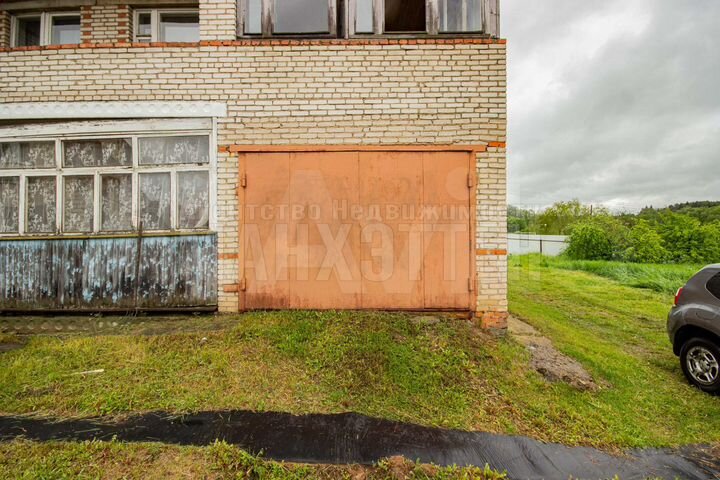 Дом 322,8 м² на участке 21 сот.