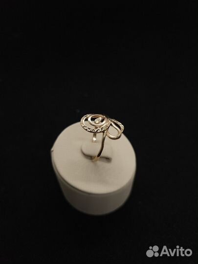 Л.М.Кольцо золото 585пр 2.3гр 18.5 размер