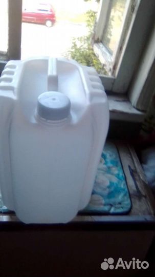 Канистра пластиковая 10 литров