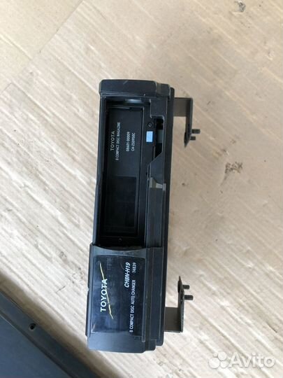 Cd-чейнджер Toyota Vista Ardeo 0860100007 SV50 3S