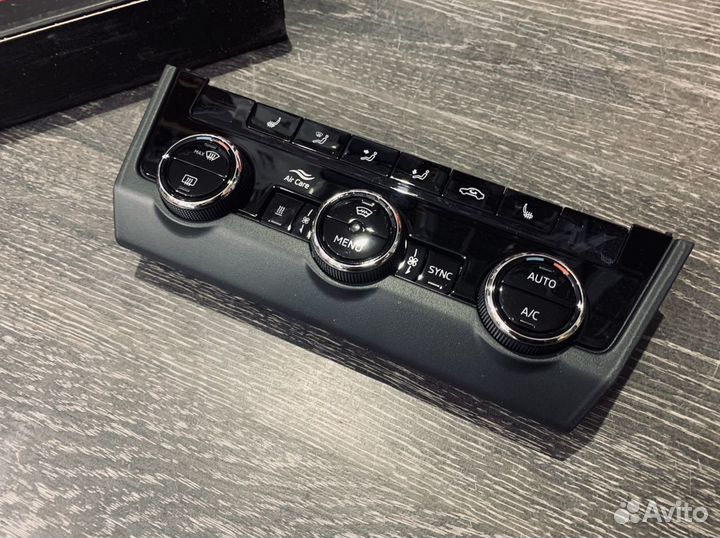 Новый климат контроль черный глянец octavia A7 FL