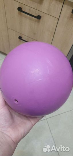Мяч гимнастический