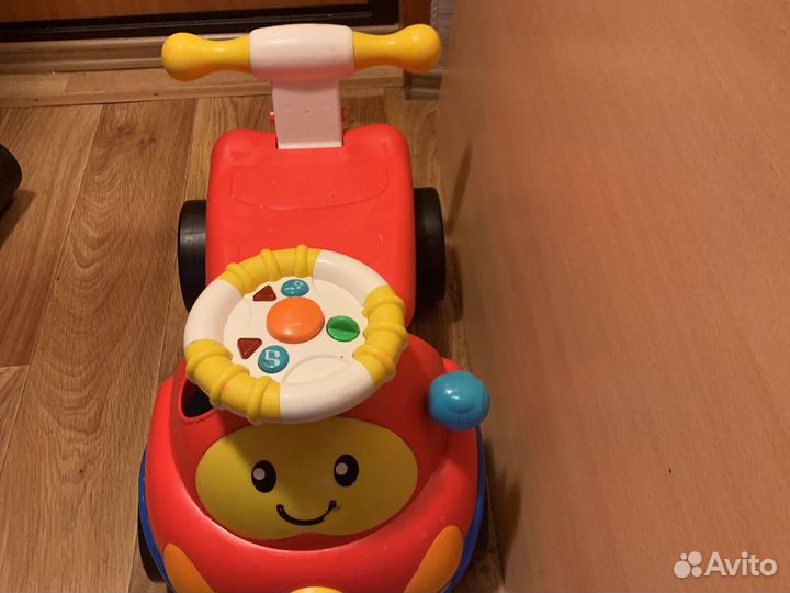 Машинка каталка толокар