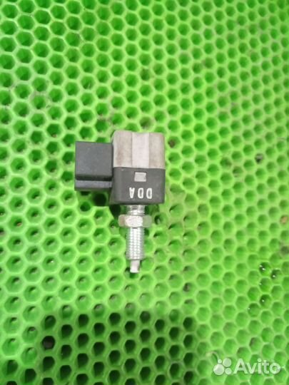 Датчик стоп сигнала SsangYong Kyron Actyon