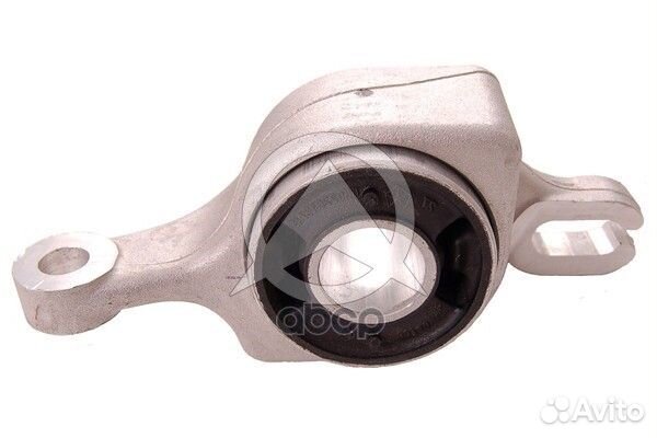 Сайлентблок рычага подвески правый