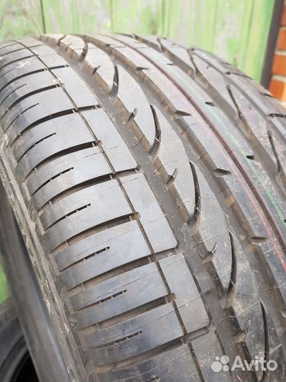 Bridgestone Dueler H/P Sport 275/55 R17