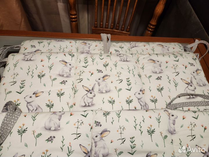 Бортики в детскую кроватку новые