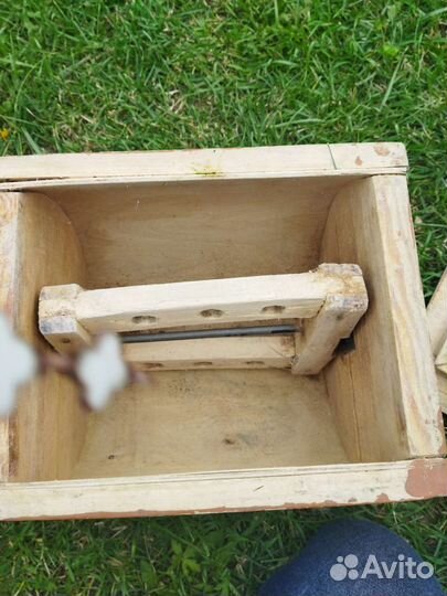 Маслобойка ручная старинная