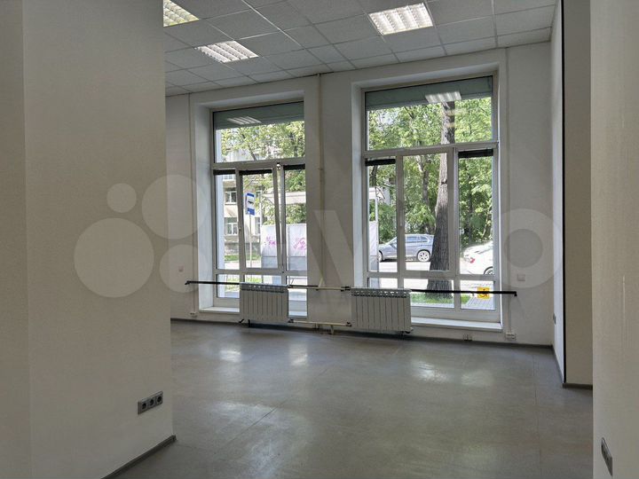 Торговая площадь, 742 м²