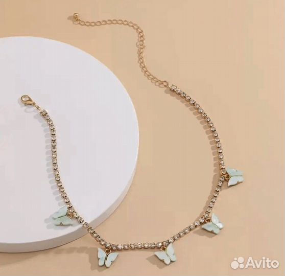 Чокер золотистый с бабочками (разные цвета)