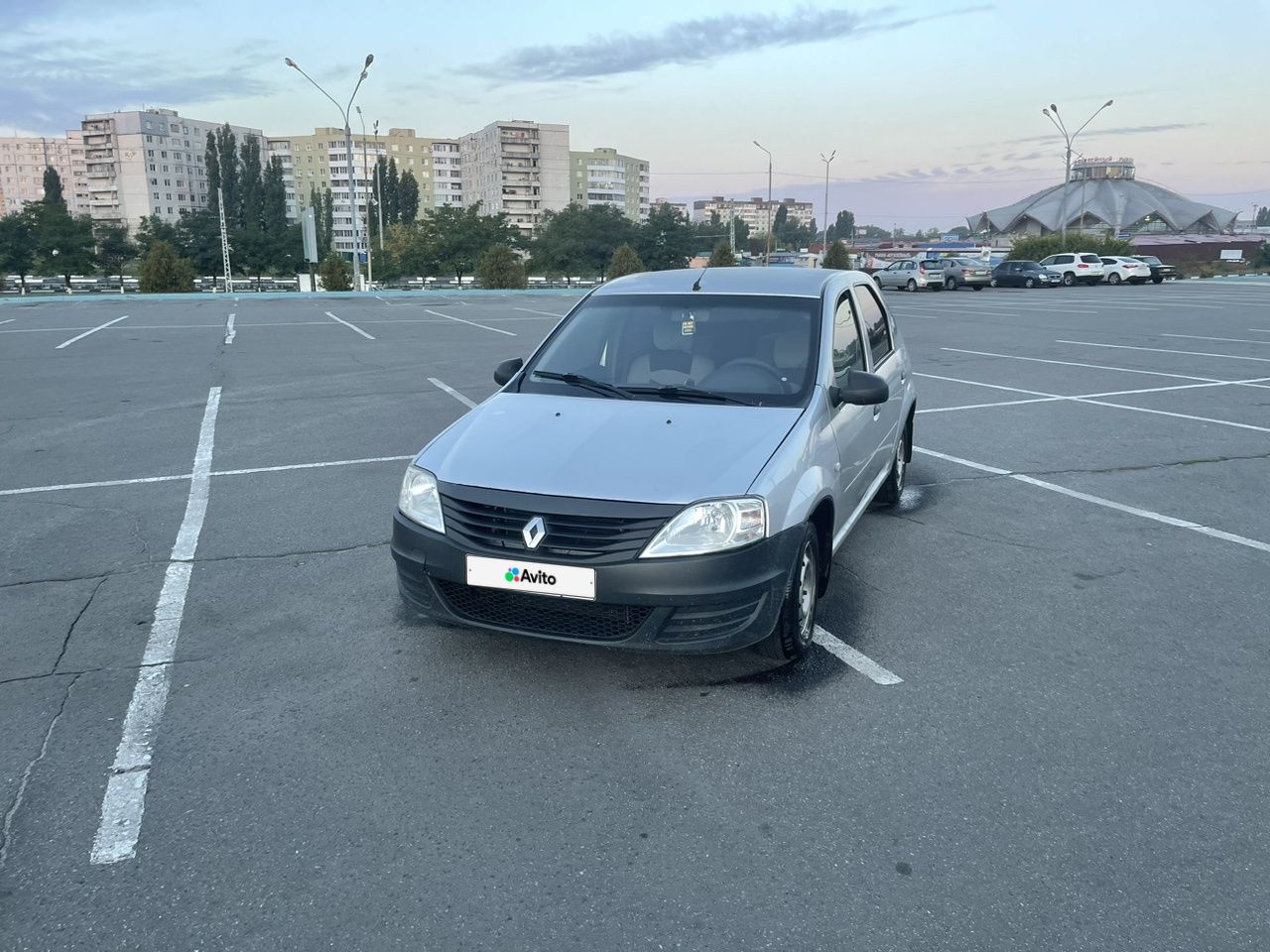 Renault Logan: фото владельца