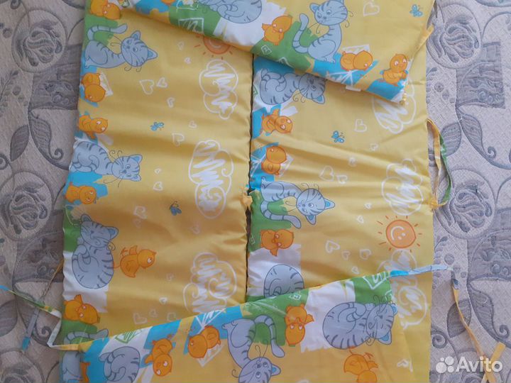 Бортик в детскую кроватку