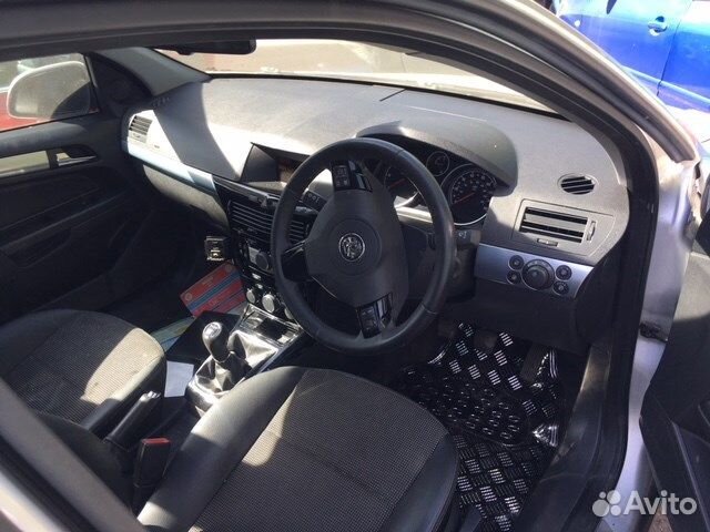 Разбор на запчасти Opel Astra H