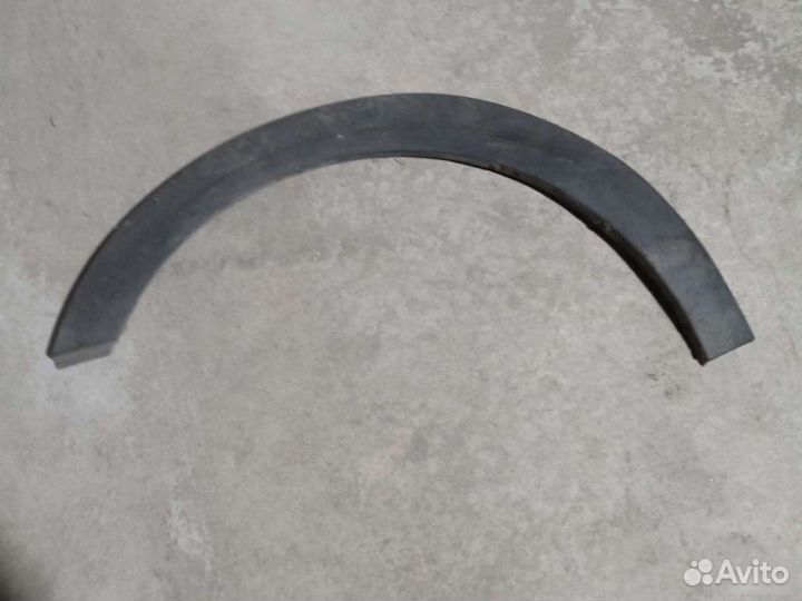 Расширитель арки передний левый Volkswagen Vento